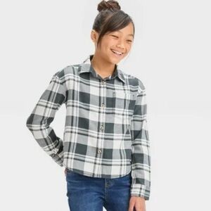 New! Girls Flannel Long Sleeve Button-Down Woven Top - Charcoal Gray, Small